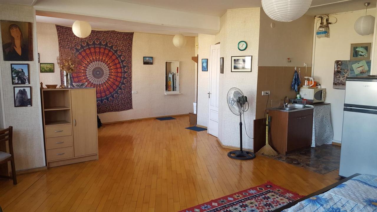 Good Apartment Tiflis Dış mekan fotoğraf